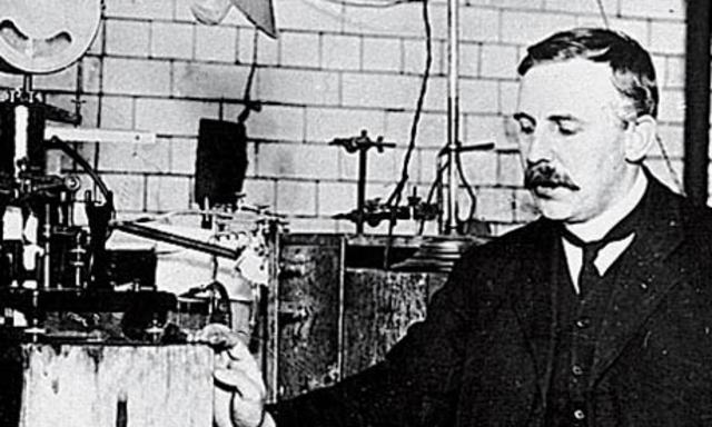 Ernest Rutherford (New Zeland)