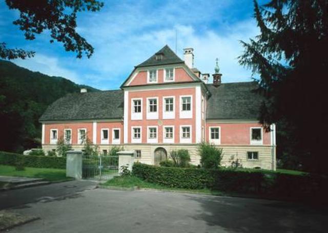 Felix bleibt auf eine Pension.