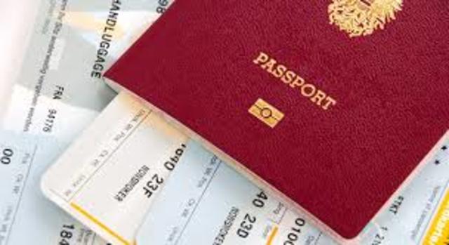 Felix kann mich nicht erinnert. Er kann nicht findet Papiere.