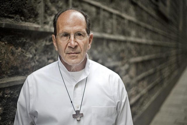 Solalinde asegura que los 43 están muertos