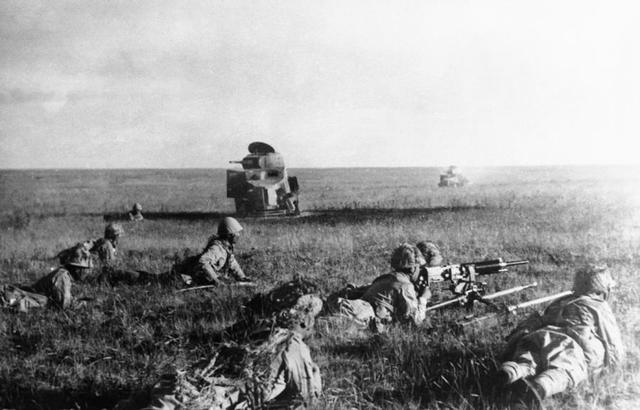Japan fights a battle against Soviet troops at Nomonhan on the Mongolian-Manchurian border