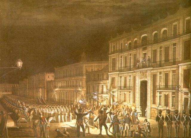 Iturbide disuelve  el congreso.