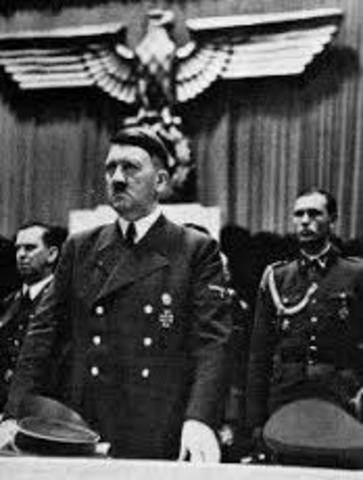 Adolf Hitler pren el poder a Alemanya