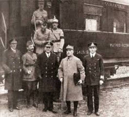 France signs armistice with Germany