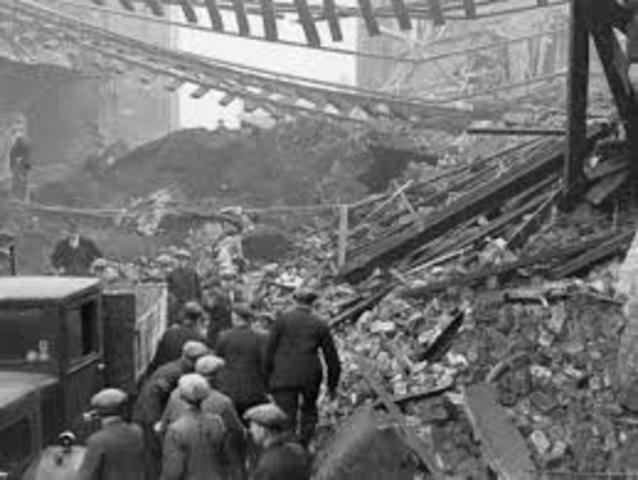 United States and Britain declare war on Japan