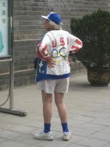 Helmut kleidet wie an Amerikaner.