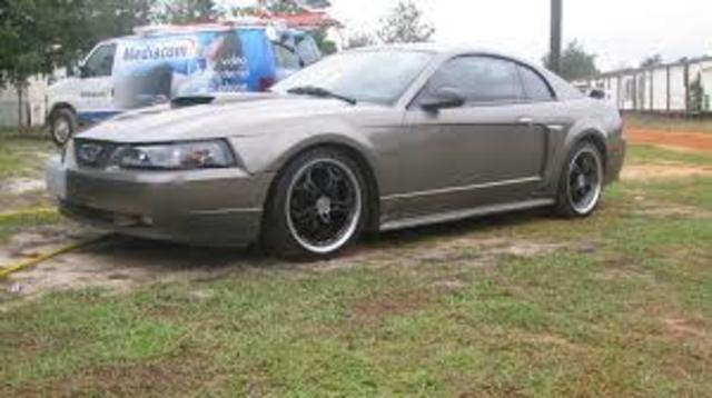 2001 Ford Mustang