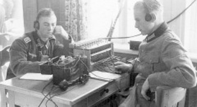 Segunda Guerra Mundial provoca auge de la radio y desarrollo de las microondas