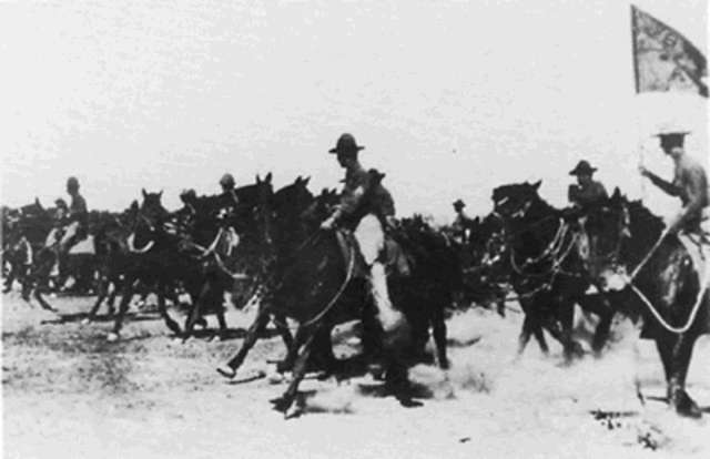 Pancho Villa attacks the USA/Columbus