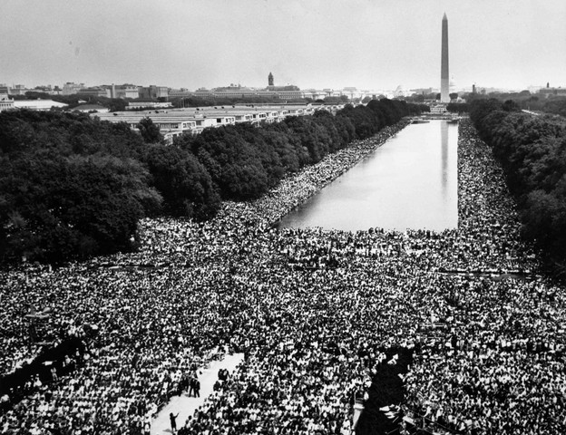 250,00 Americans march on washington for civil rights