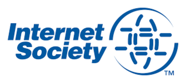Se organiza la Internet Society (ISOC). La cantidad de hosts de Internet supera el millon.