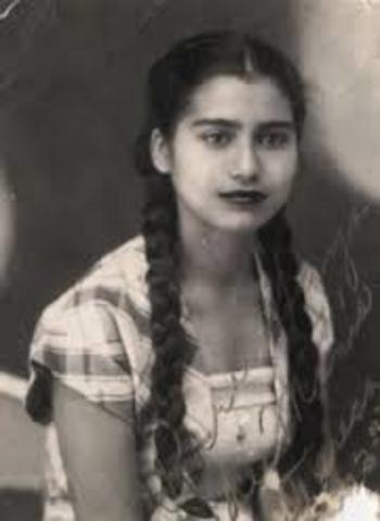 Maria Teresa's Diary- Chapter 3