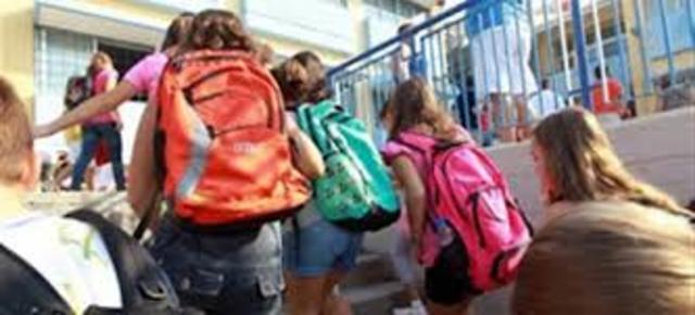 8:00 ΣΧΟΛΕΙΟ για τις επόμενες 7 ώρες