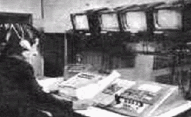 ARPANET se establece en UCLA, UCSB, U-Utah, Stanford