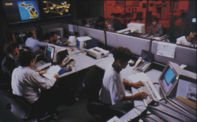 Se crea NSFNET con una velocidad de bakbone de 56KBps