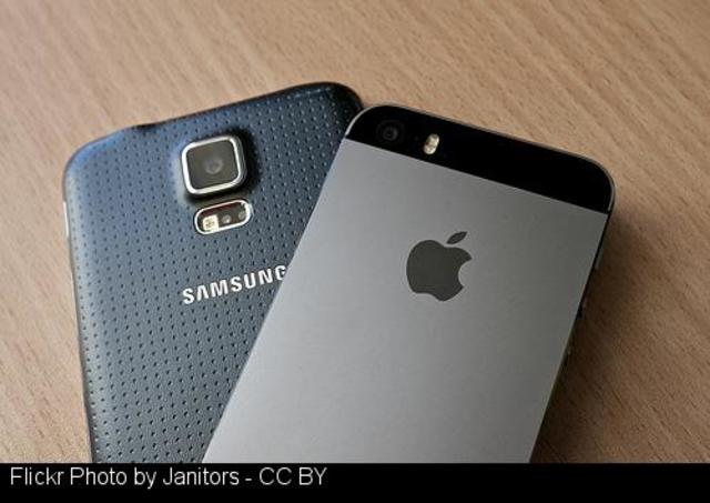 Primeiro smartphone "Sony Ericson GS88"