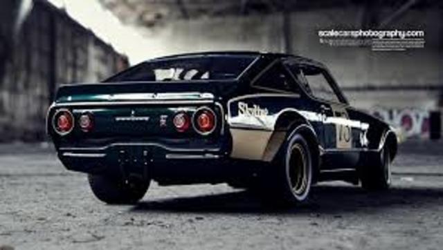 in 86 the skyline looks more like a modern car then a race car