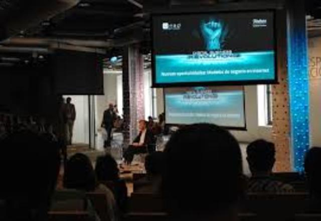 Ciclo alcanza el 70% de las ventas a través de Internet, sé lanzan las Academias de Networking.