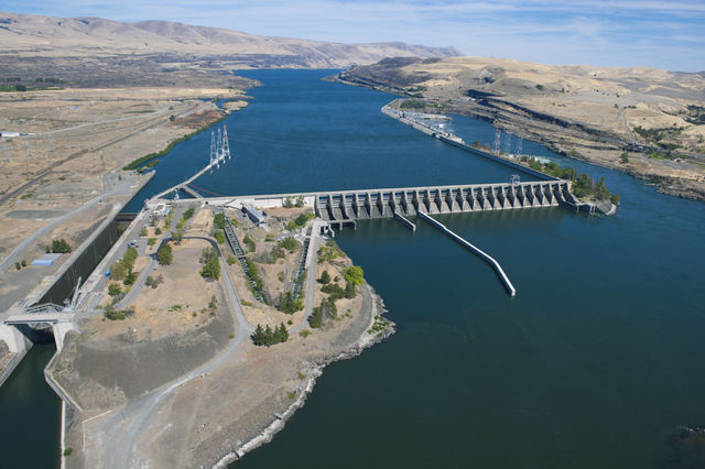 The Dalles Dam