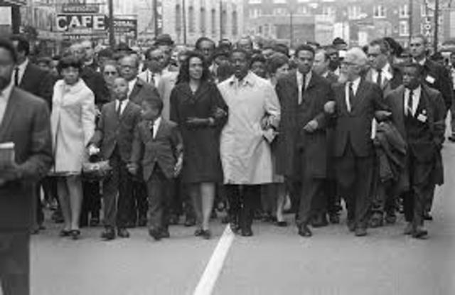 Martin Luther King Jr. Leads march in Memphis that turns violent