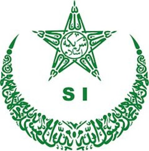 Menjadi anggota Sarekat Islam