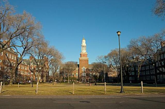 профессор Бруклинского колледжа