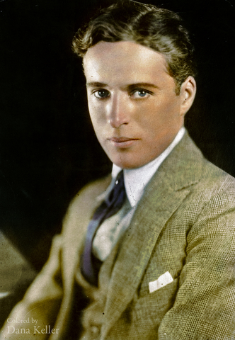 Charlie Chaplin Appears in First full Talkie Film