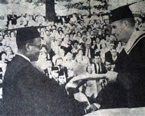 James Meredith enrolls at Ole Miss