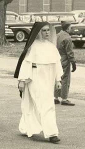 Patria decides against becoming a nun