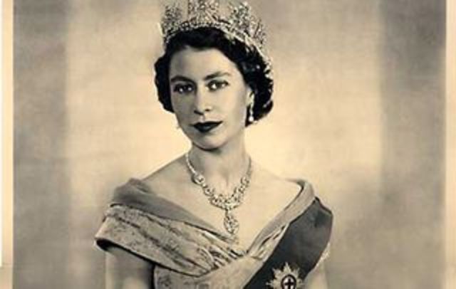 Princess Elizabeth becomes queen