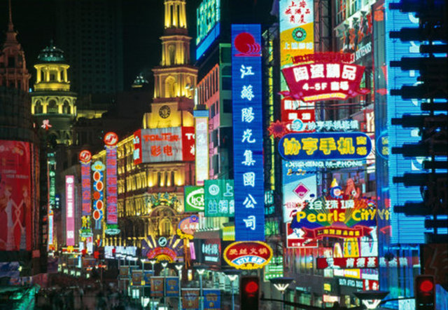 1 Jan 1860 ,Development of many Chinatowns