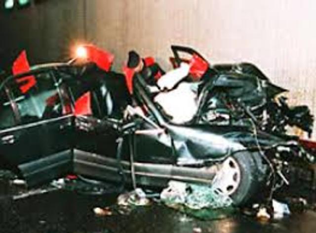Diana, Al Fayed and their driver, Henri Paul, die in a high-speed car crash in a Paris tunnel.