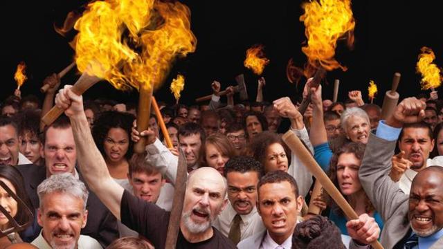 A revolt causes Maximiliano to resign