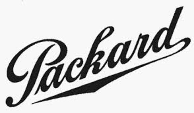 Packard invents first Car air conditioner