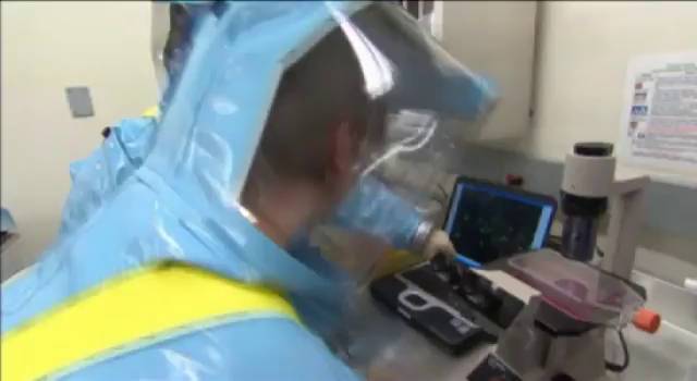 Una sanitaria de Madrid, primer contagio por ébola fuera de África