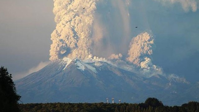 Sexta erupción del Volcán Calbuco registrada