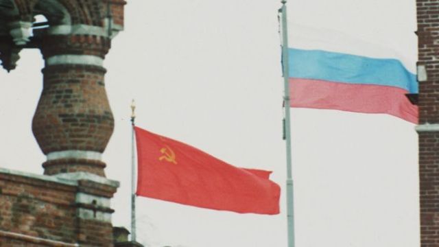 Soviet Union falls