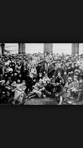 La Borghesia torna al potere e si prende le sue rivincite