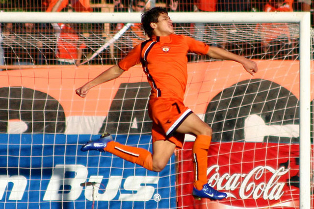 Debut profesional en Cobreloa