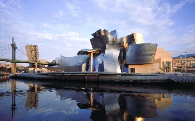 MUSEO GUGGENHEIM - BILBAO (ESPAÑA)