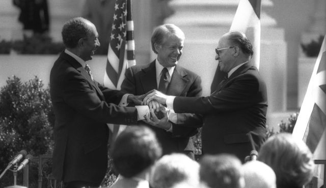 Egypt and Israel Sign a Peace Agreement