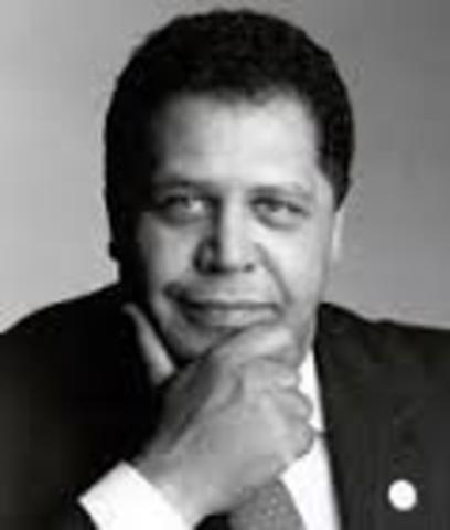 Maynard Jackson elected mayor