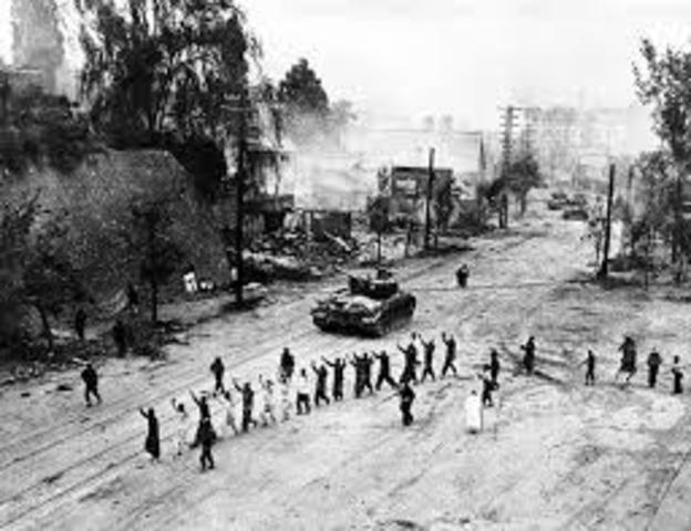 Korean War begins