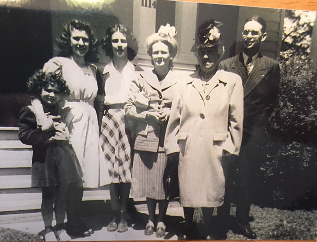 Bill Marshall's mother and sisters