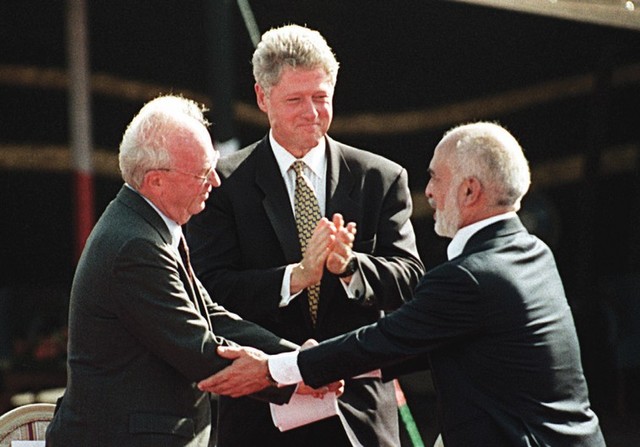 Israel and Jordan Sign a Peace Treaty