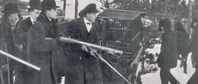 Esimene eesti film "Karujaht Pärnumaal"