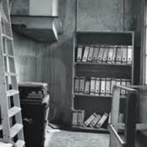 Peter visits the Rosens.