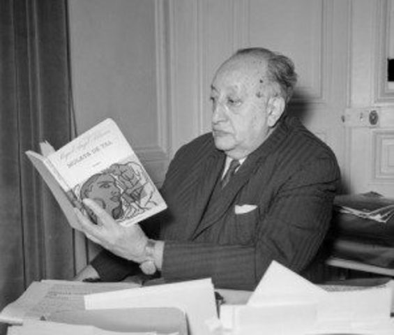 Sus estudios en Paris