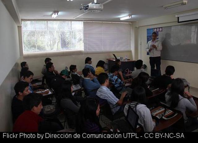 A Asunción, medio século educando