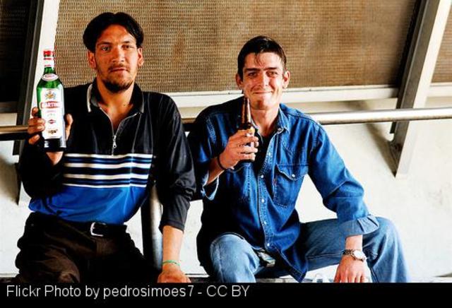 Un conductor cuadriplica a tasa de alcoholemia